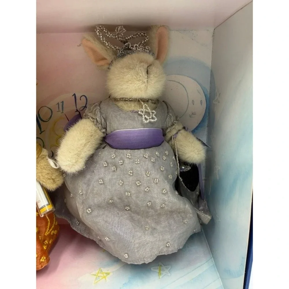 Muffy VanderBear Hoppy VanderHare Millennium Collection Dusk to Dawn Set 2000